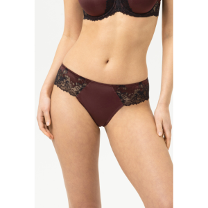 Luxurious 1809 Hot maroon